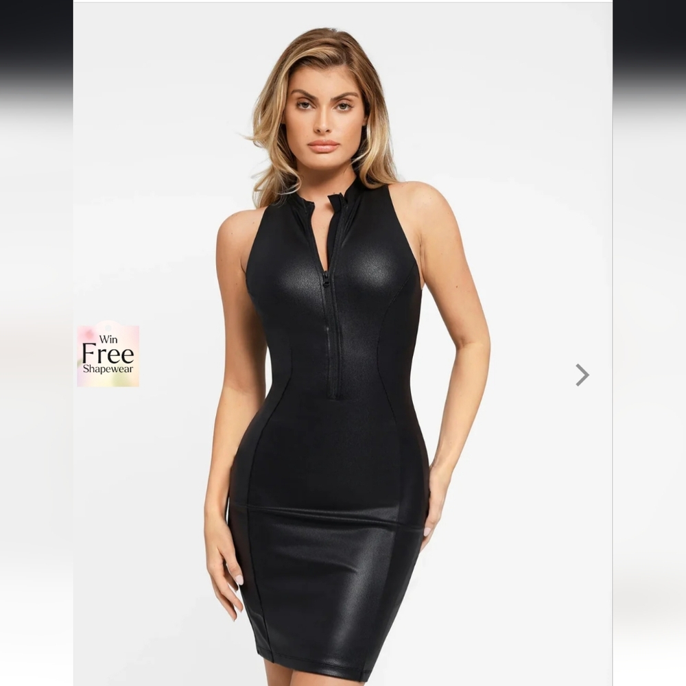 Chic Black Zippered Bodycon Dress